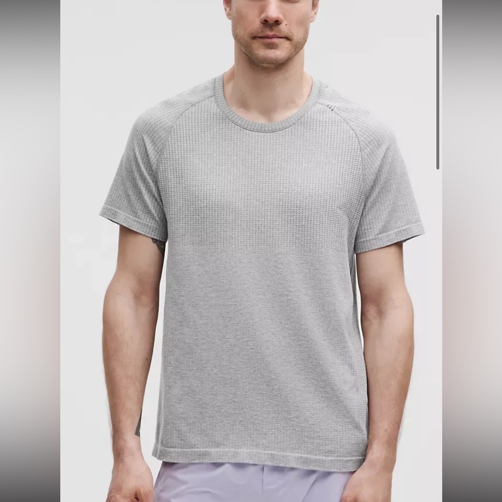 Lululemon Metal Vent Tech Short Sleeve Medium